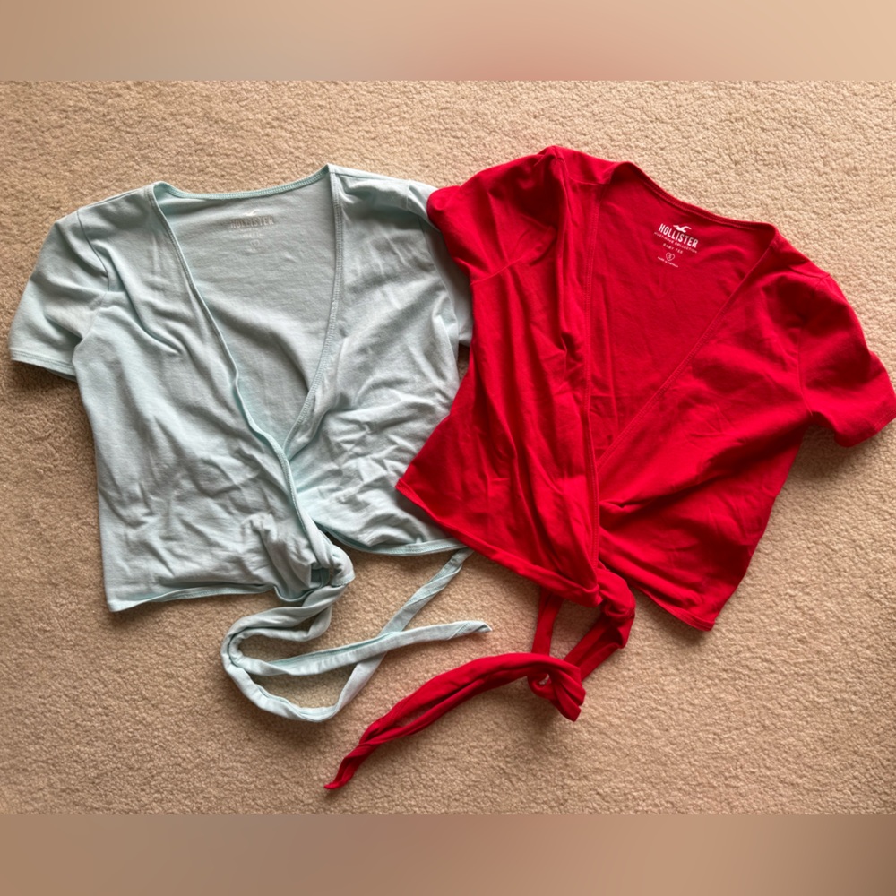 2 tie crop tops